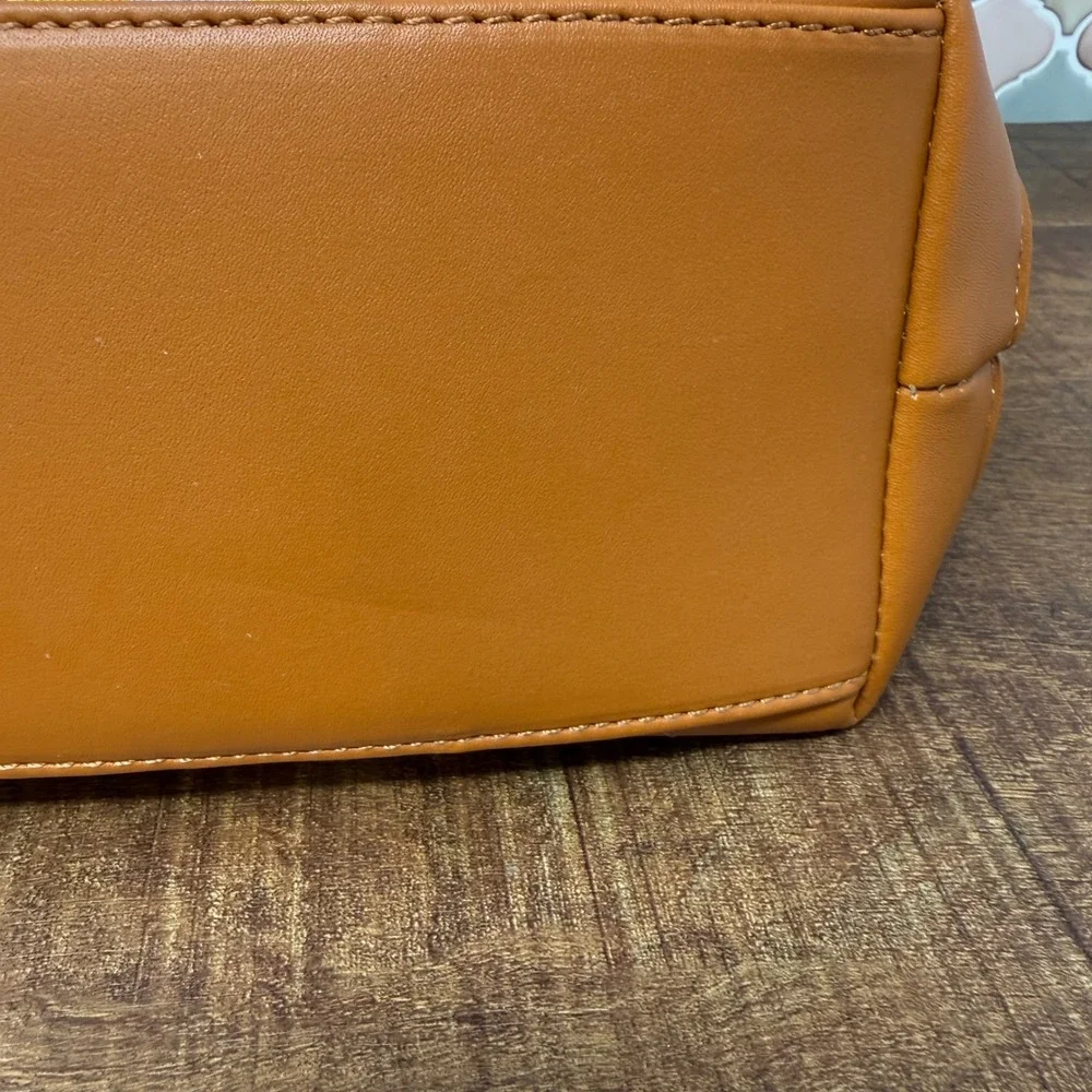 NWOT Striped Canvas XL‎ Tote Bag – Mustard Yellow & Cognac Faux Leather